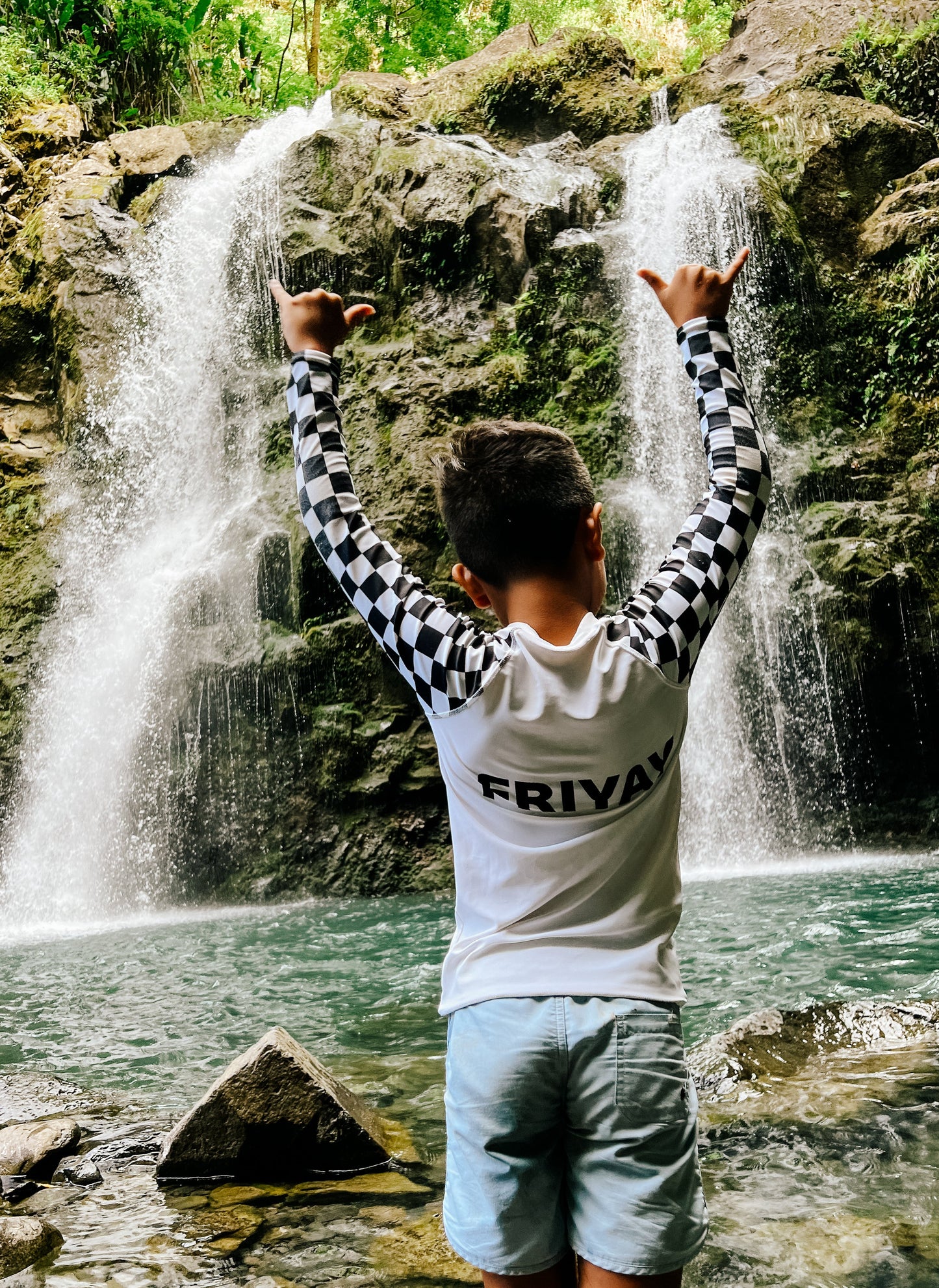 Aloha Friyay Rash Guard Rash guard Aloha Friyay