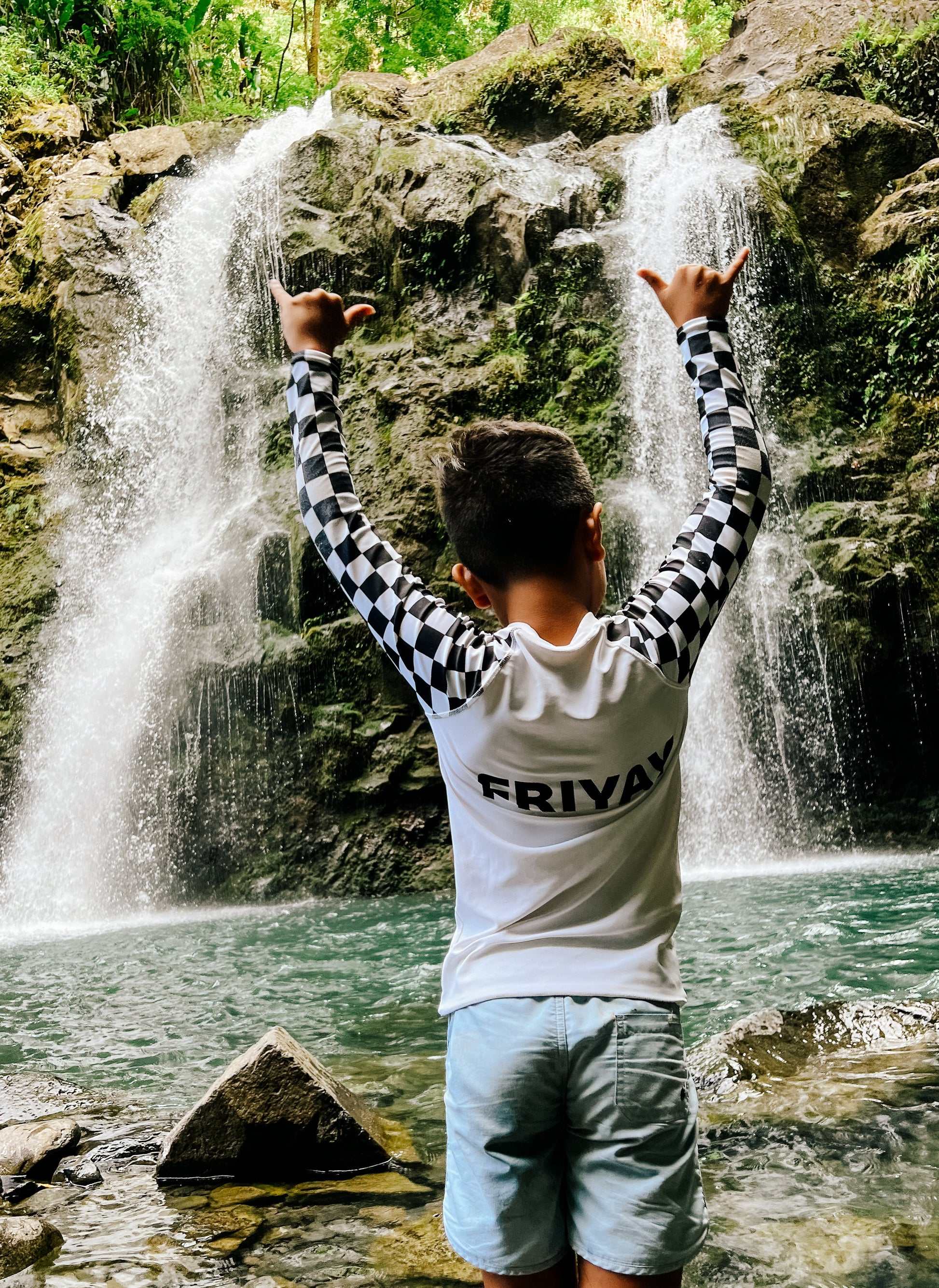 Aloha Friyay Rash Guard Rash guard Aloha Friyay