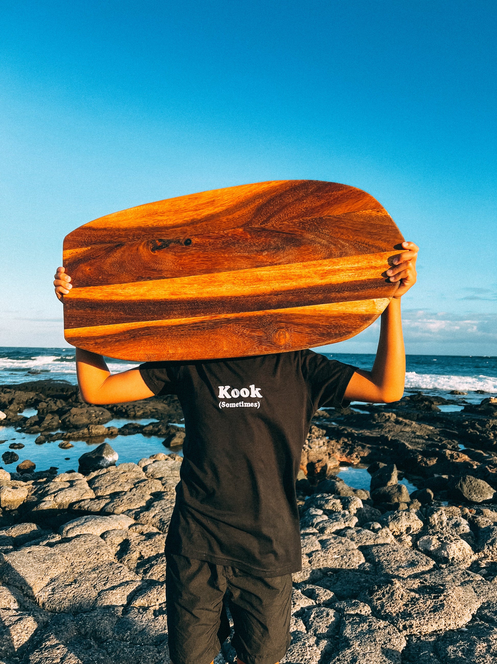 Kook embroidered T-Shirt Aloha Friyay