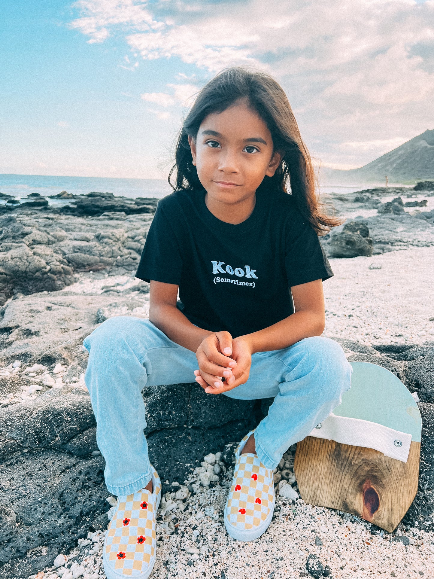 Kook embroidered Toddler T-shirt