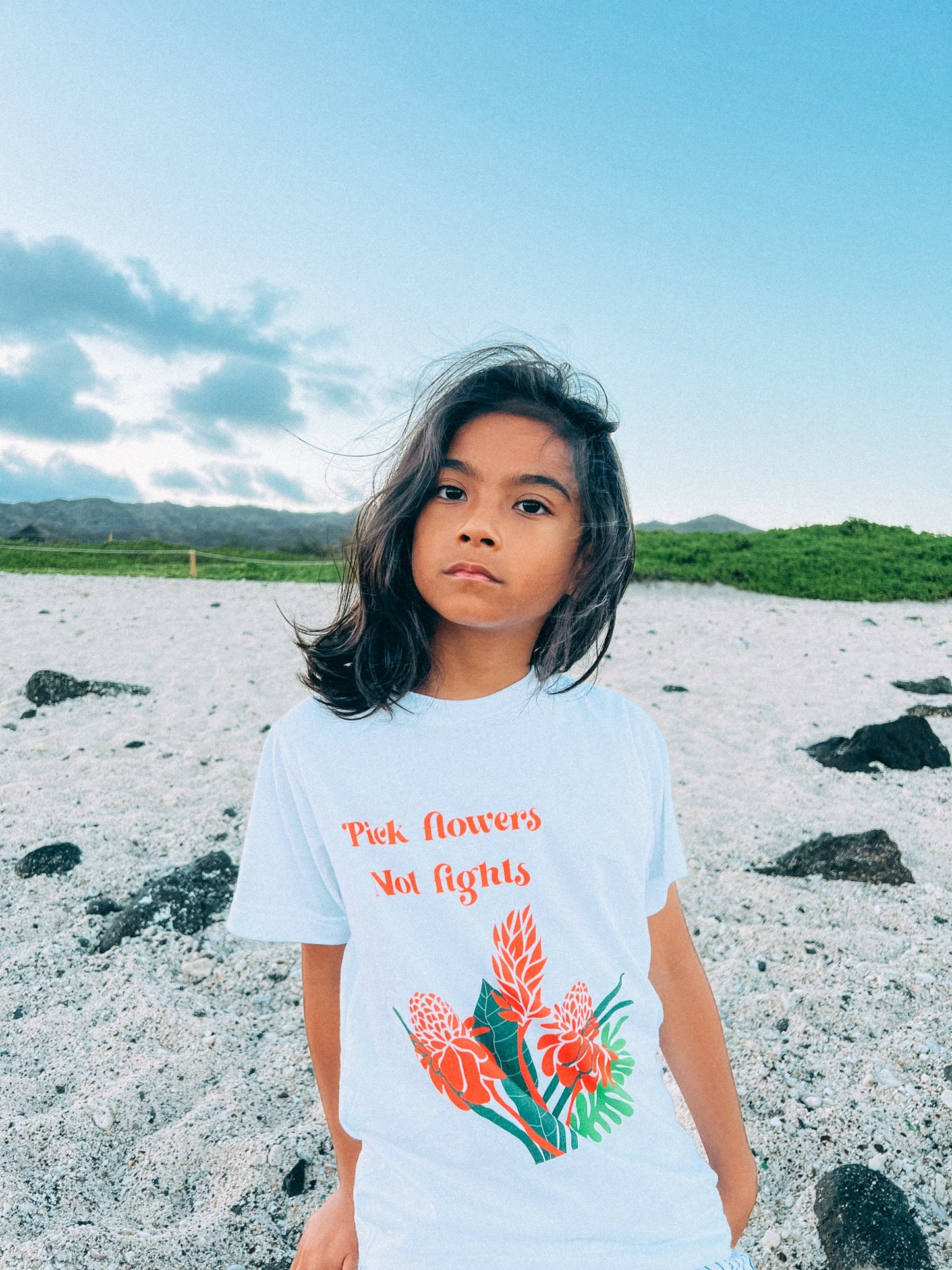 Pick Flowers Not Fights t-shirt T-shirt Aloha Friyay 